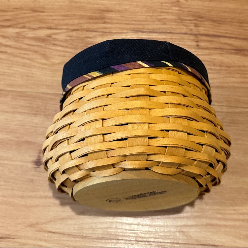 Longaberger 2007 Small Fall Tan Gourd Basket with Protector, Liner